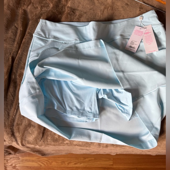 Lilly Pulitzer Luxletic Monica Scallop Skort, Hydra Blue, size 16, NWT - Picture 4 of 6